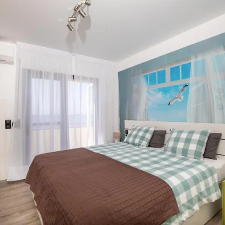 Apartment Beachfront Mar Y Sol Los Reyes *