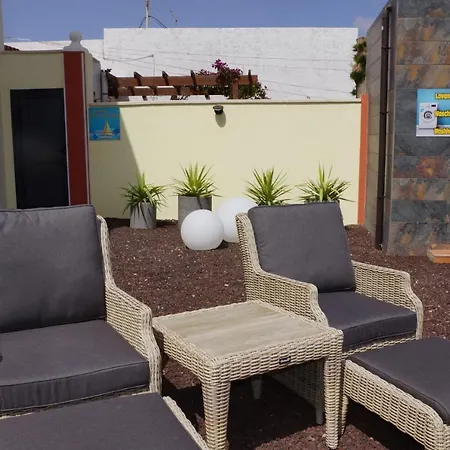 Apartment Beachfront Mar Y Sol Los Reyes *